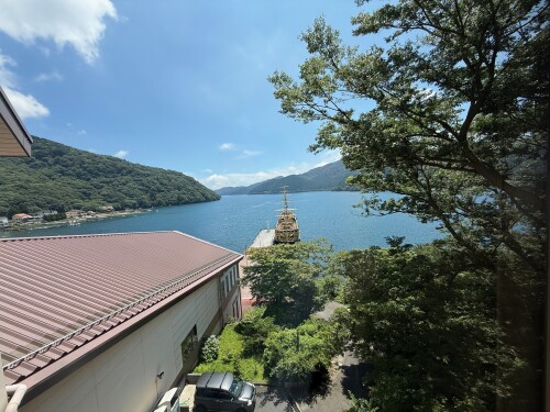 05-lake-ashi.jpg