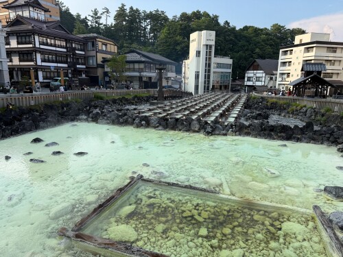 14-kusatsu-yubatake-day.jpg