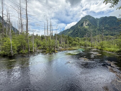 22-kamikochi-tashiro-pond.jpg
